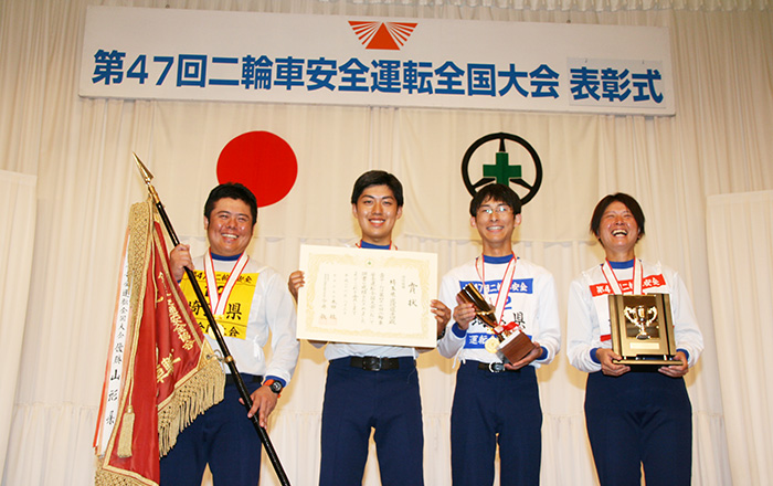 団体優勝した埼玉県チーム